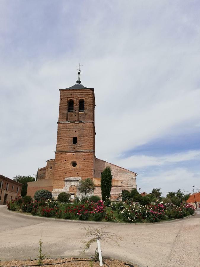 Pinar De Las Cabanuelas Villanueva de Duero Esterno foto